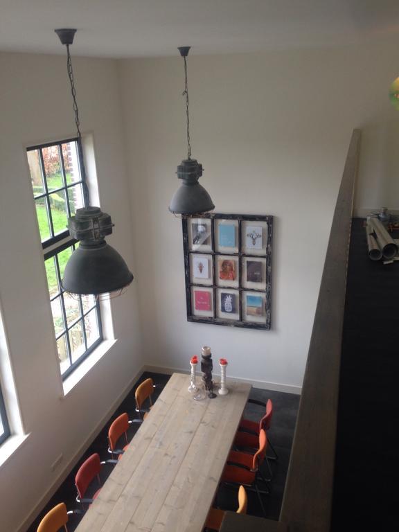 Suite School 15 A Zonnemaire Ruang foto